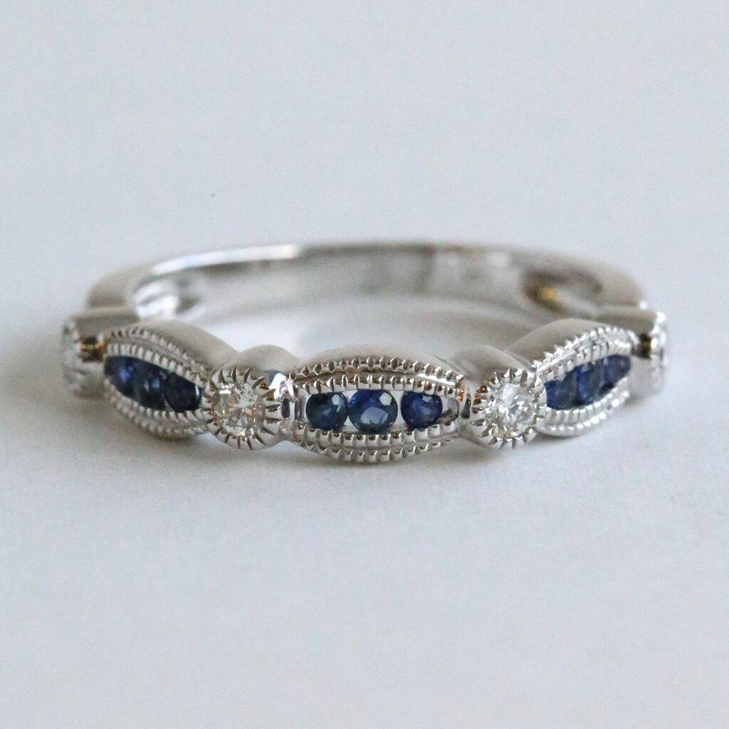 American Jewelry 14k White Gold .14ct Diamond .24ct Sapphire Scalloped Milgrain Ring