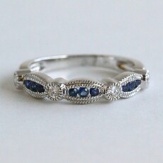 American Jewelry 14k White Gold .14ct Diamond .24ct Sapphire Scalloped Milgrain Ring