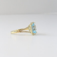 American Jewelry 14k Yellow Gold 2.79ct Blue Topaz .21ctw Diamond Emerald Cut Halo Ring