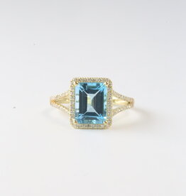 American Jewelry 14k Yellow Gold 2.79ctw Blue Topaz .21ct Diamond Emerald Cut Halo Ring