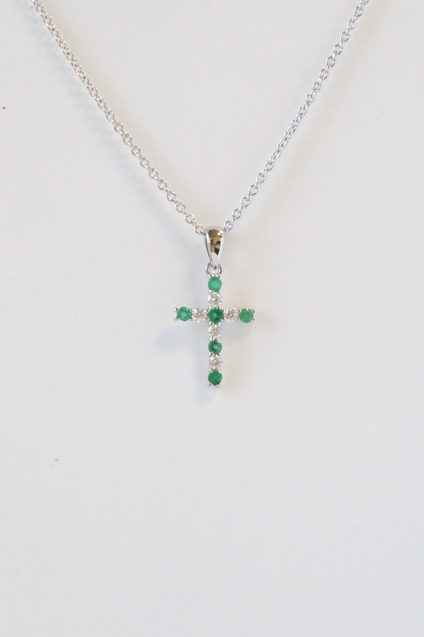 アクセサリー Cross motif design charm necklace Cross motif design charm necklace