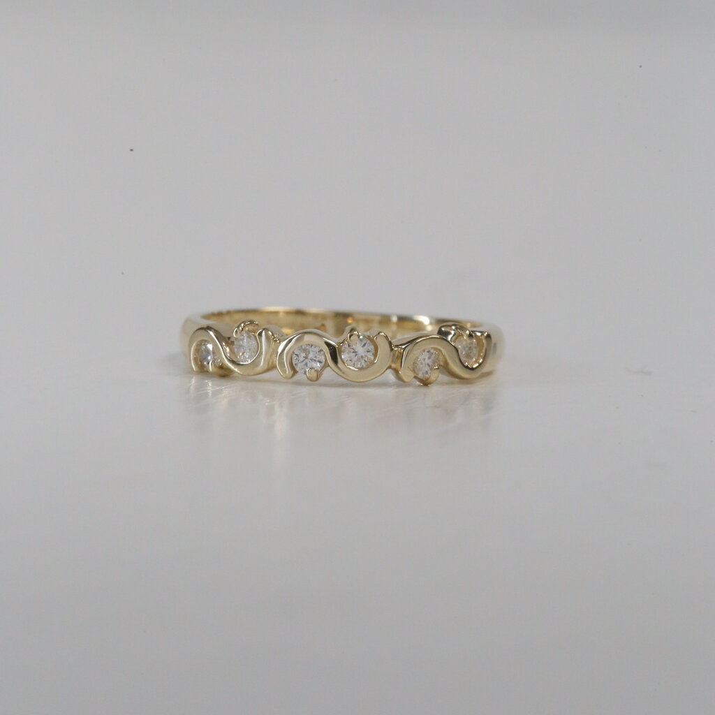 American Jewelry 14k Yellow Gold .12ctw Diamond Wave Wedding Band