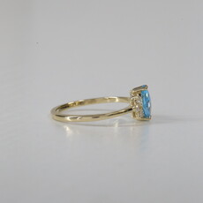 American Jewelry 14k Yellow Gold 1.13ct Blue Topaz .15ct Diamond Princess Cut Ring