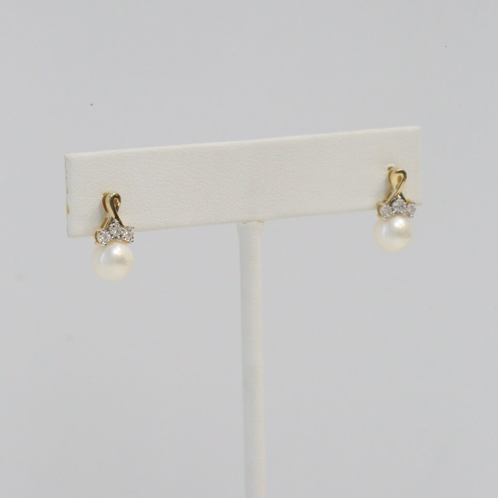 American Jewelry 14k Yellow Gold .07ct Diamond Pearl Mini Dangle Earrings