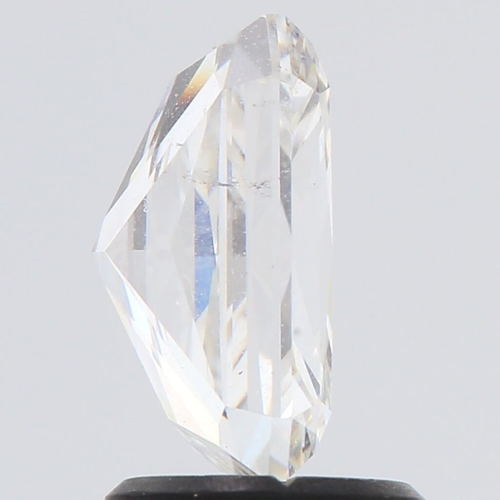 American Jewelry 2.01ct G/VS1 IGI Lab Grown Radiant Cut Loose Diamond