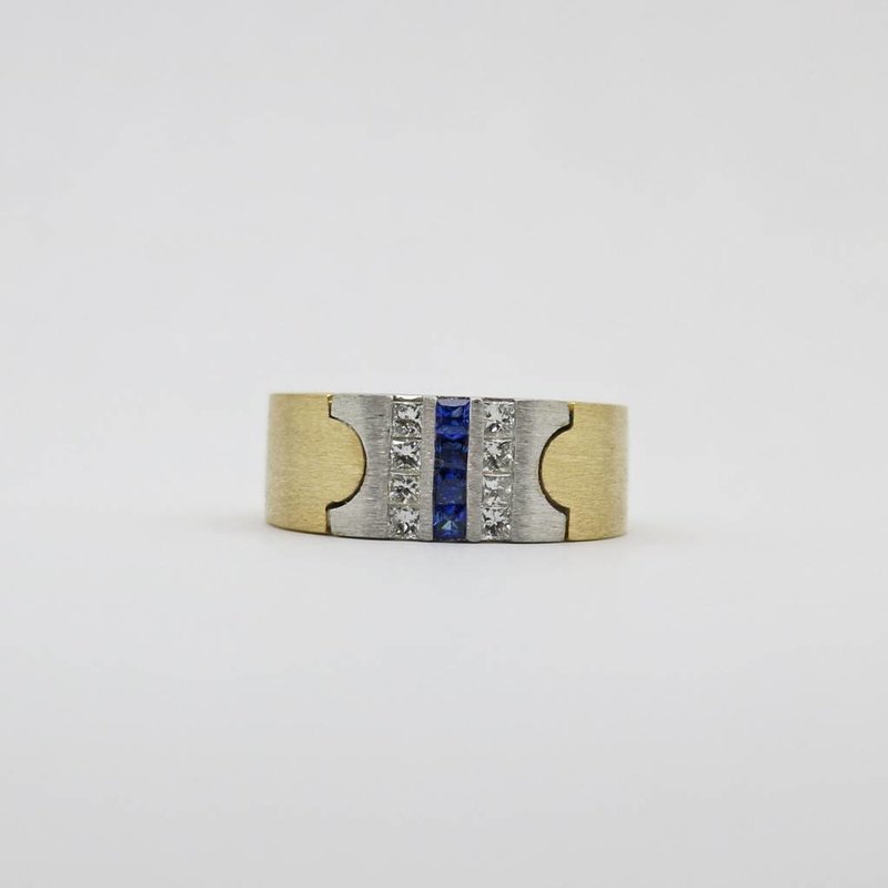 American Jewelry 14k Yellow & White Gold .56ctw Diamond & .35ctw Blue Sapphire Gents Ring (Size 10)