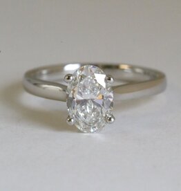 American Jewelry Platinum 1.70 H/VS2 Lab Grown Oval Diamond Cathedral Solitaire Engagement Ring