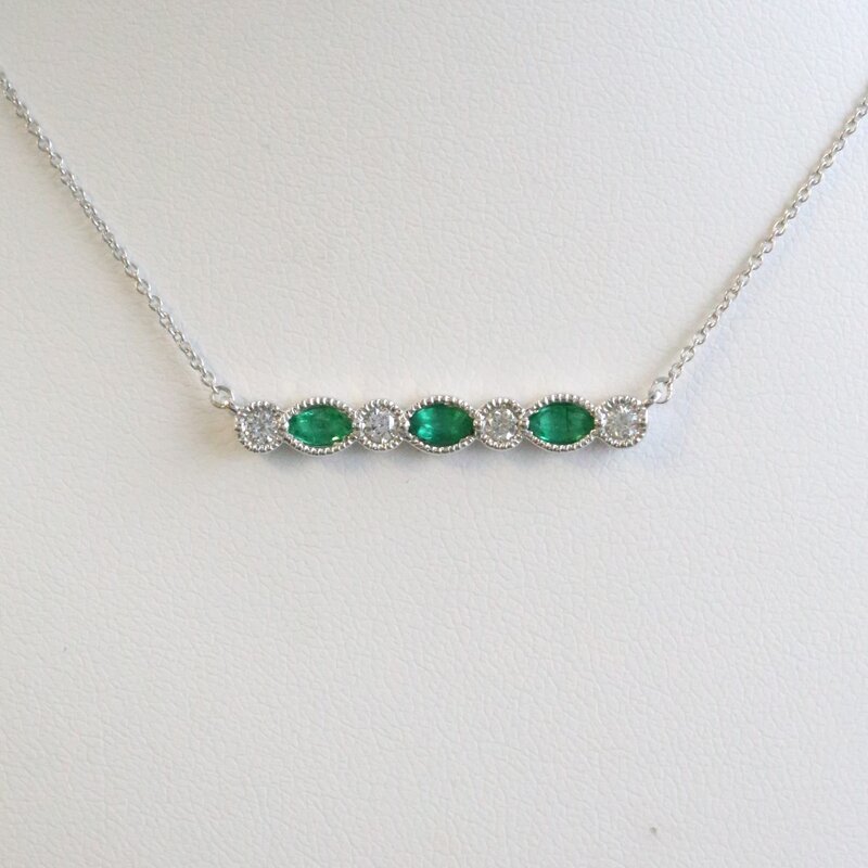 American Jewelry 14k White Gold .50ct Emerald .30ct Diamond Milgrain Bar Necklace