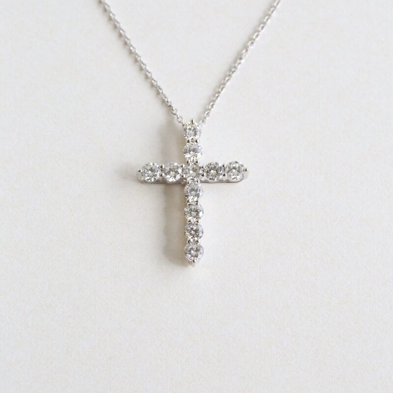 American Jewelry 14k White Gold .58ctw Diamond Cross Necklace