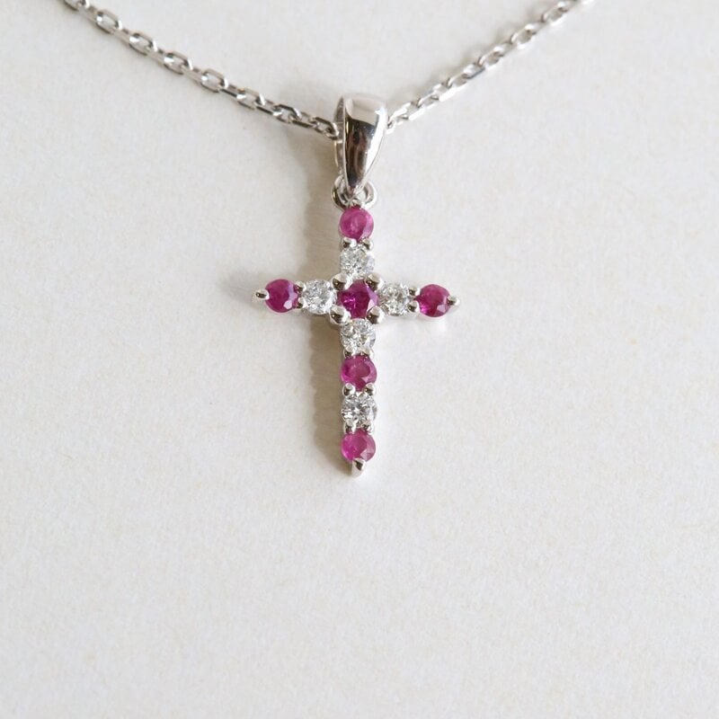 American Jewelry 14k White Gold .14ct Ruby .09ctw Diamond Alternating Cross Necklace