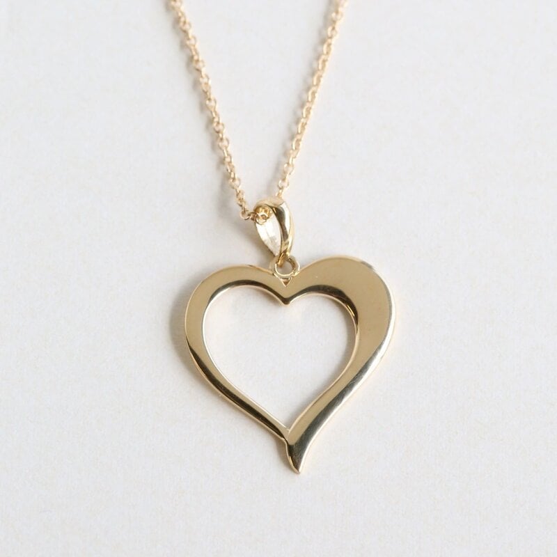 American Jewelry 14k Yellow Gold Open Heart Necklace
