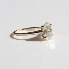 14k Yellow Gold 2ct H/VS2  Lab Oval Diamond Cathedral Solitaire Engagement Ring (Size 7)
