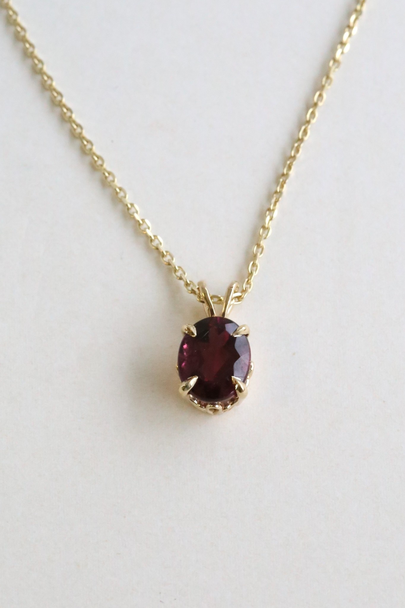 14K Yellow Gold 2.83ct Oval Pink Tourmaline Necklace - American