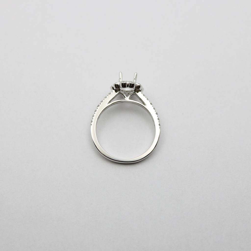 American Jewelry 14k White Gold 1/2ctw Round Brilliant Diamond Halo Semi Mount Engagement Ring (Size 7)
