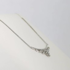 14k White Gold .28ctw Diamond Cluster Bar Necklace (Adjustable 16-18")