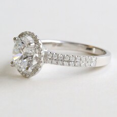 American Jewelry 18k White Gold 2.41ctw (Lab 2.01 G/SI1 IGI Ctr) Round Diamond Halo Engagement Ring