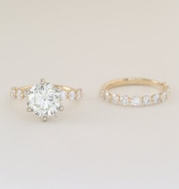 American Jewelry 14k Yellow Gold 5.97ctw (4.05 L/VS2 GIA Ctr) Round Diamond Solitaire Shared Prong Engagement Set