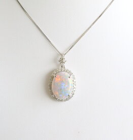 American Jewelry Platinum 3.82ct Australian Opal .52ctw Diamond Oval Necklace