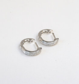 American Jewelry 14k White Gold 0.30ctw Diamond Pave Huggie Hoop Earrings
