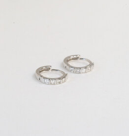 American Jewelry 14k White Gold 0.32ctw Asscher Diamond Huggie Hoop Earrings