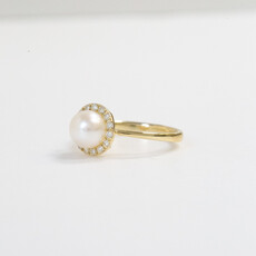 American Jewelry 14k Yellow Gold 0.24ctw Diamond Halo 7mm Freshwater Pearl Ring (Size 7)