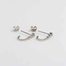American Jewelry 14k White Gold 0.26ctw Tapered Bezel J-Huggie Hoop Earrings