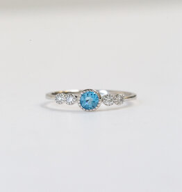 American Jewelry 14k White Gold 0.10ctw Diamond 0.30ct Blue Topaz Bezel Set Ring (Size 7)