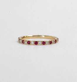 American Jewelry 14k Yellow Gold 0.20ctw Round Diamond 0.32ctw Ruby Alternating Band (Size 7)