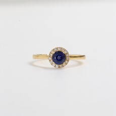 American Jewelry 14k Yellow Gold 0.14ctw Diamond 0.62ct Round Blue Sapphire Ring (Size 7)