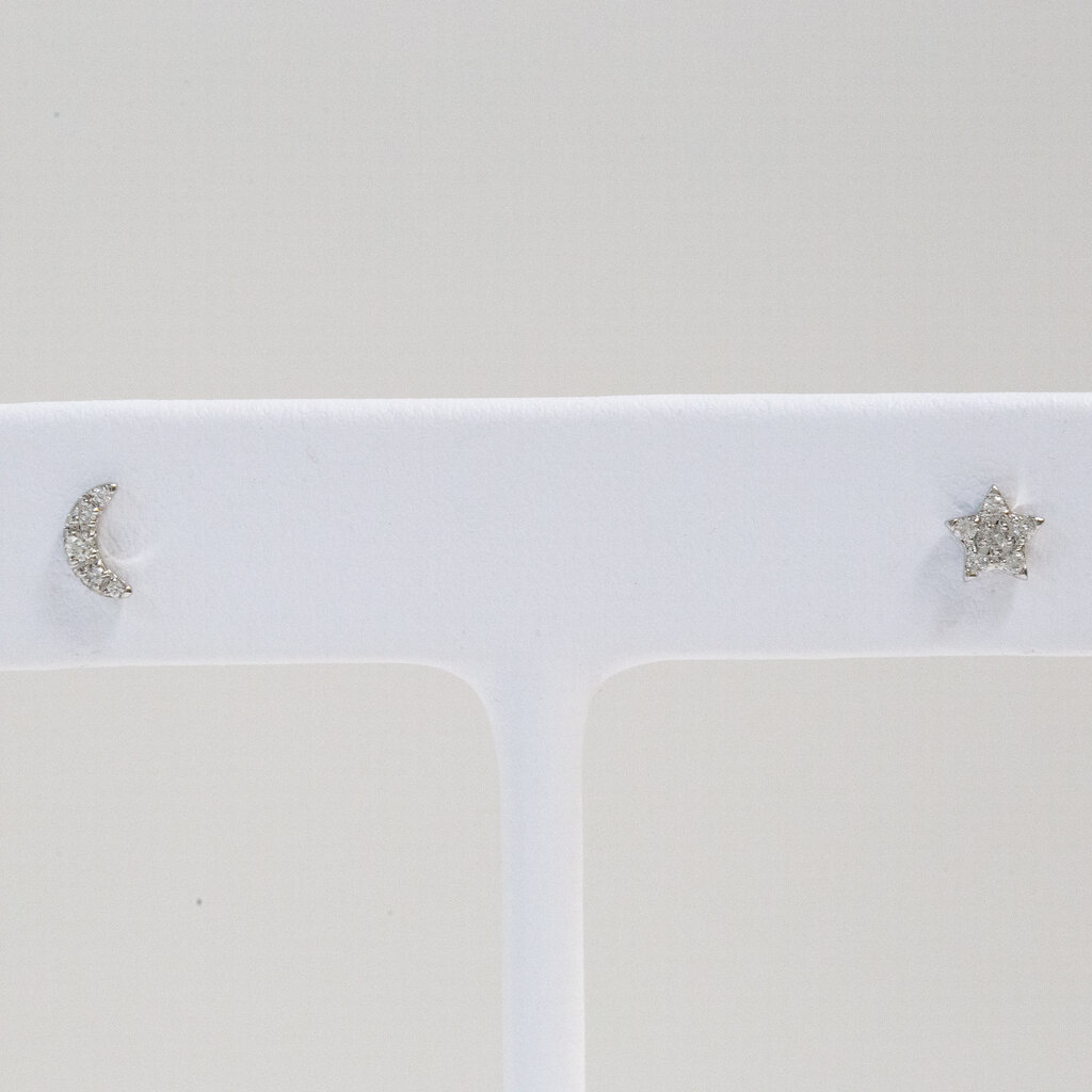 American Jewelry 14k White Gold 0.12ctw Diamond Moon and Star Stud Earrings