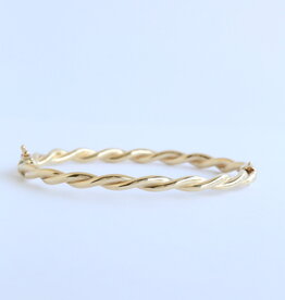 American Jewelry 14k Yellow Gold Polished Twisted Bangle Bracelet