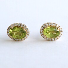 American Jewelry 14k Yellow Gold .22ctw Diamond Peridot Oval Halo Earrings