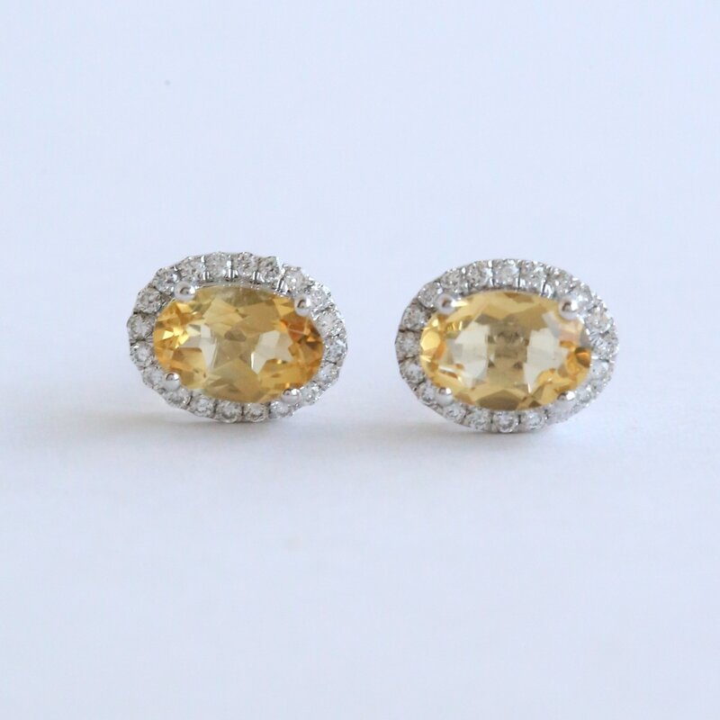 American Jewelry 14k White Gold .22ctw Diamond Citrine Oval Halo Stud Earings