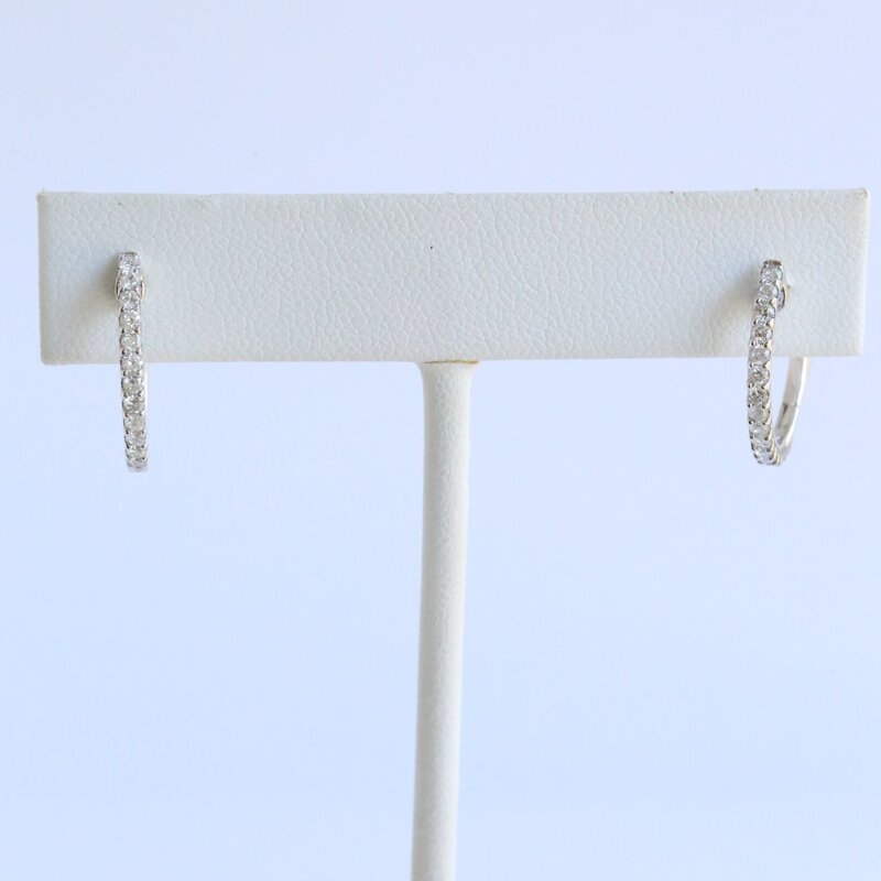 American Jewelry 14k White Gold .64ctw Diamond Hoop Earrings