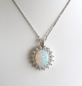 American Jewelry 14k White Gold 4.48ct Oval .64ctw Diamond Halo Necklace