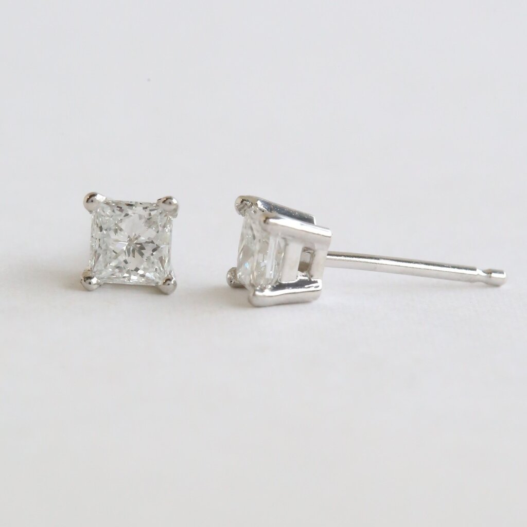 American Jewelry ESTATE 14k White Gold 1ctw Diamond Princess Cut Stud Earrings