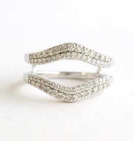 American Jewelry 14k White Gold .85ctw Diamond Double Row Curved Contour Ring Guard (Size 7)
