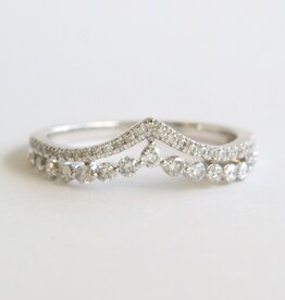 American Jewelry 14k White Gold .42ctw Diamond Double Row Contour Curved Wedding Band (Size 7)