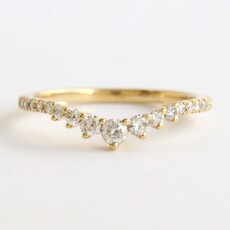 American Jewelry 14k Yellow Gold .34ctw Diamond Contour Curved Wedding Band (Size 7)