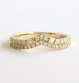 American Jewelry 14k Yellow Gold .38ctw Diamond Baguette & Round Double Row V Contour Wedding Band (Size 7)