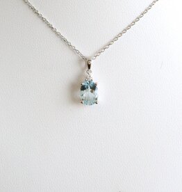 American Jewelry 14k White Gold Aquamarine & Diamond Accent Necklace