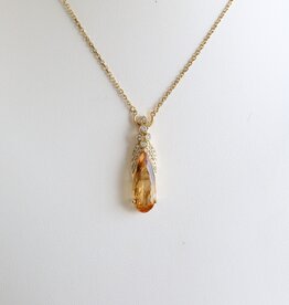 American Jewelry 14k Yellow Gold 3.78ct Imperial Topaz .11ctw Diamond Oval Drop Necklace