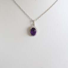 American Jewelry 14k White Gold .18ctw Diamond & Amethsyt Oval Halo Necklace
