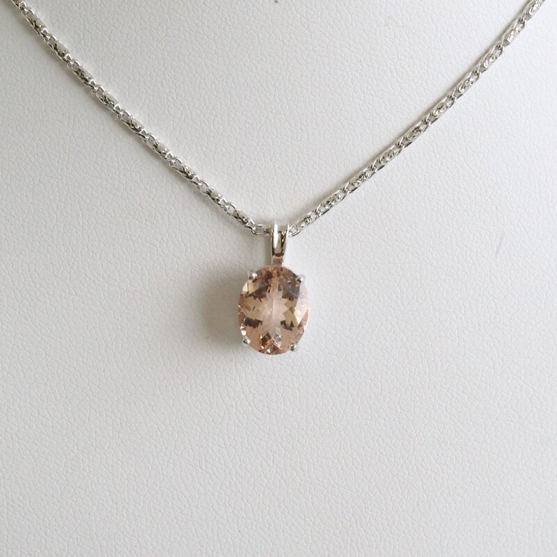 American Jewelry 14k White Gold 2.52ct Morganite Oval Necklace on Raso Chain