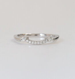 American Jewelry 14k White Gold 1/6ctw Marquise and Round Diamond Contour Wedding Band (Size 7)