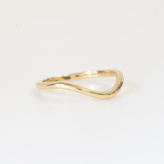 American Jewelry 14k Yellow Gold Polished Contour Band (Size 7)