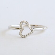 American Jewelry 14k White Gold .08ctw Diamond East to West Heart Ring