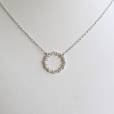 American Jewelry 14k White Gold .37ctw Diamond Open Circle Necklace