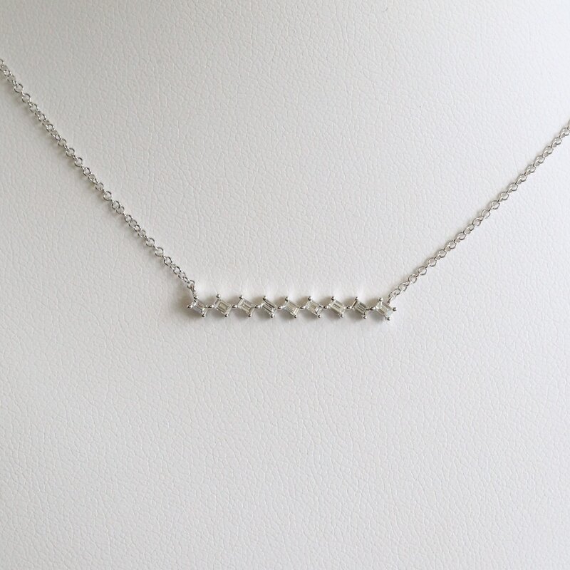 American Jewelry 14k White Gold .19ctw Diamond Tilted Baguette Bar Necklace
