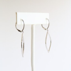 American Jewelry 14k White Gold .43ctw Diamond Open Pear Dangle Earrings